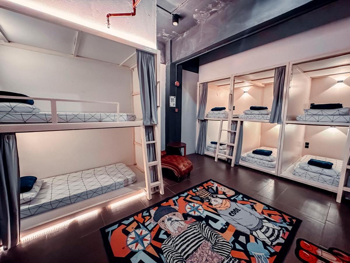 Bed Attitude Hostel Cenang Pantai Cenang  Exterior photo